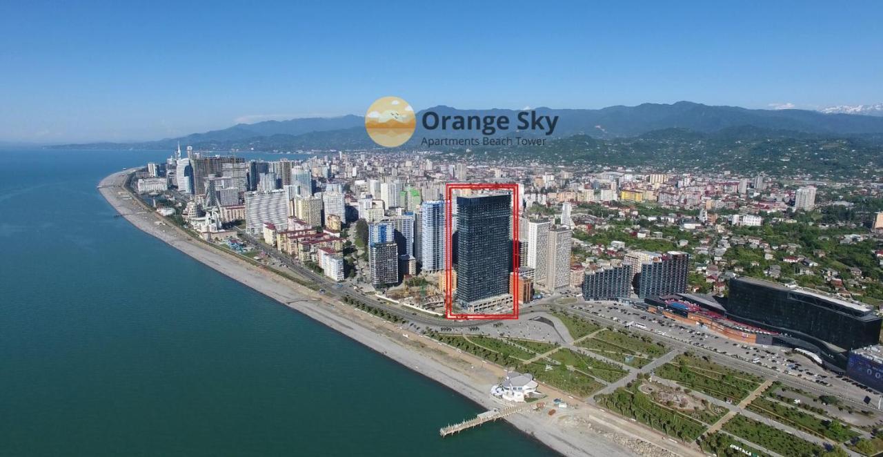 Orange Sky Apartments Beach Tower Batoemi Buitenkant foto